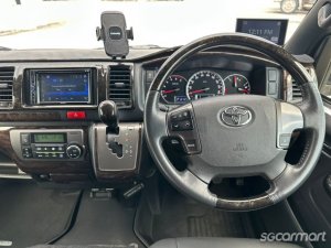 Toyota Hiace 2.8A Super GL Dark Prime