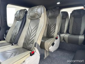 Toyota Hiace 2.8A Super GL Dark Prime