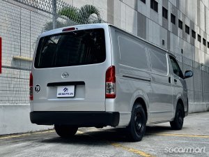 Toyota Hiace 3.0M
