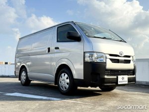Toyota Hiace 3.0M