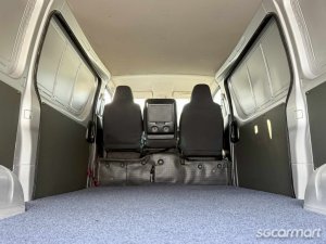 Toyota Hiace 3.0M