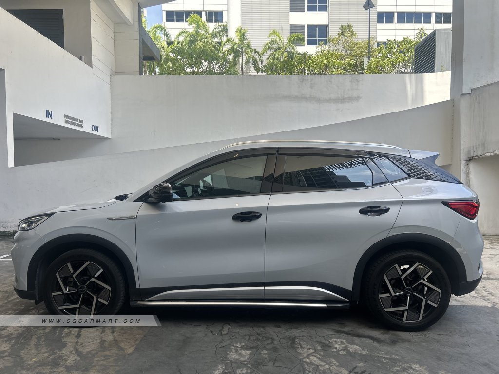 BYD Atto 3 Electric Sunroof
