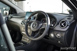 Mercedes-Benz B-Class B180 Style
