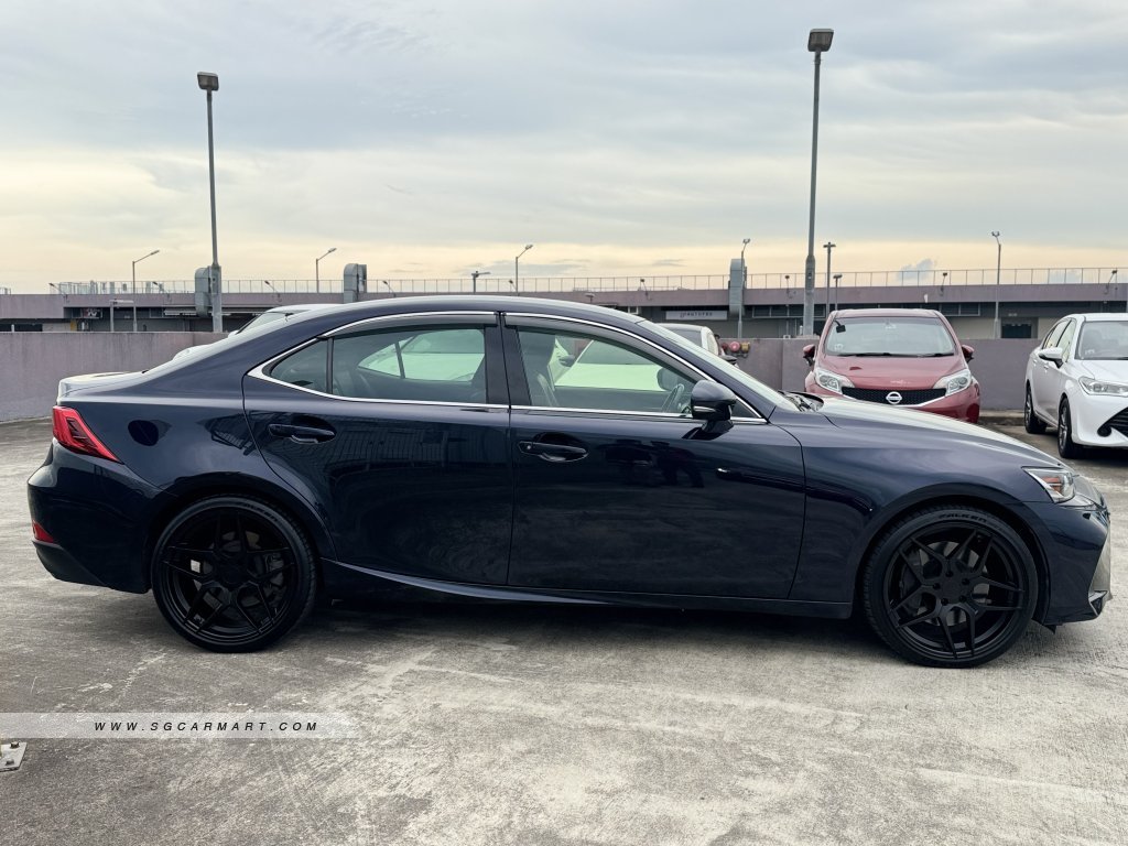 Lexus IS Turbo IS200t Executive