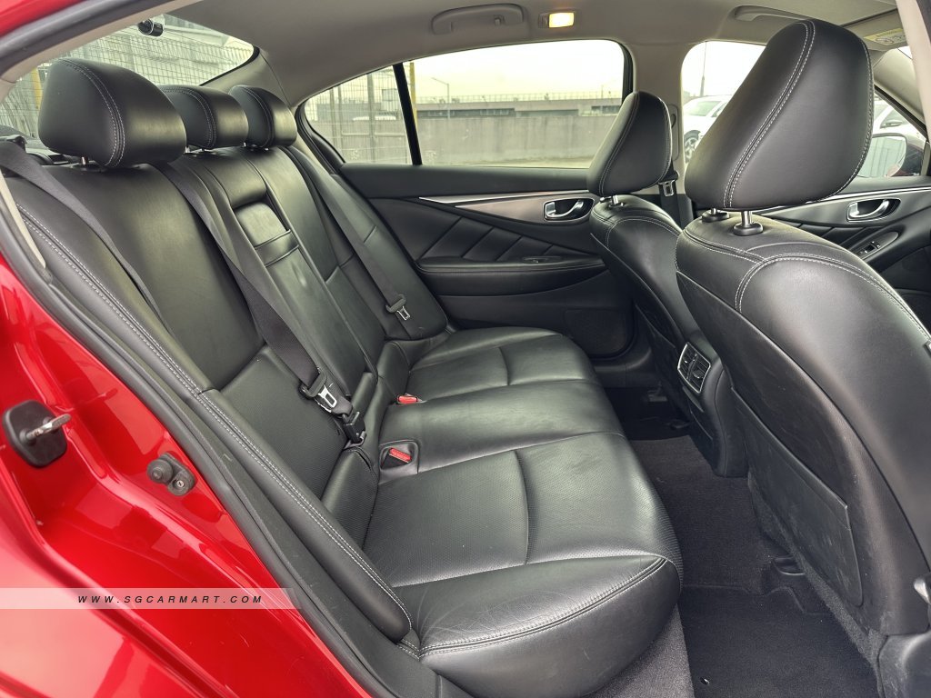 Infiniti Q50 2.0A T