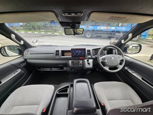 Toyota Hiace Commuter 2.8A GL
