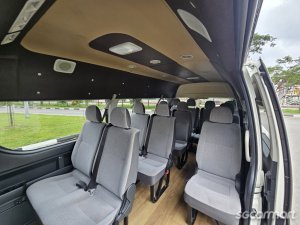 Toyota Hiace Commuter 2.8A GL