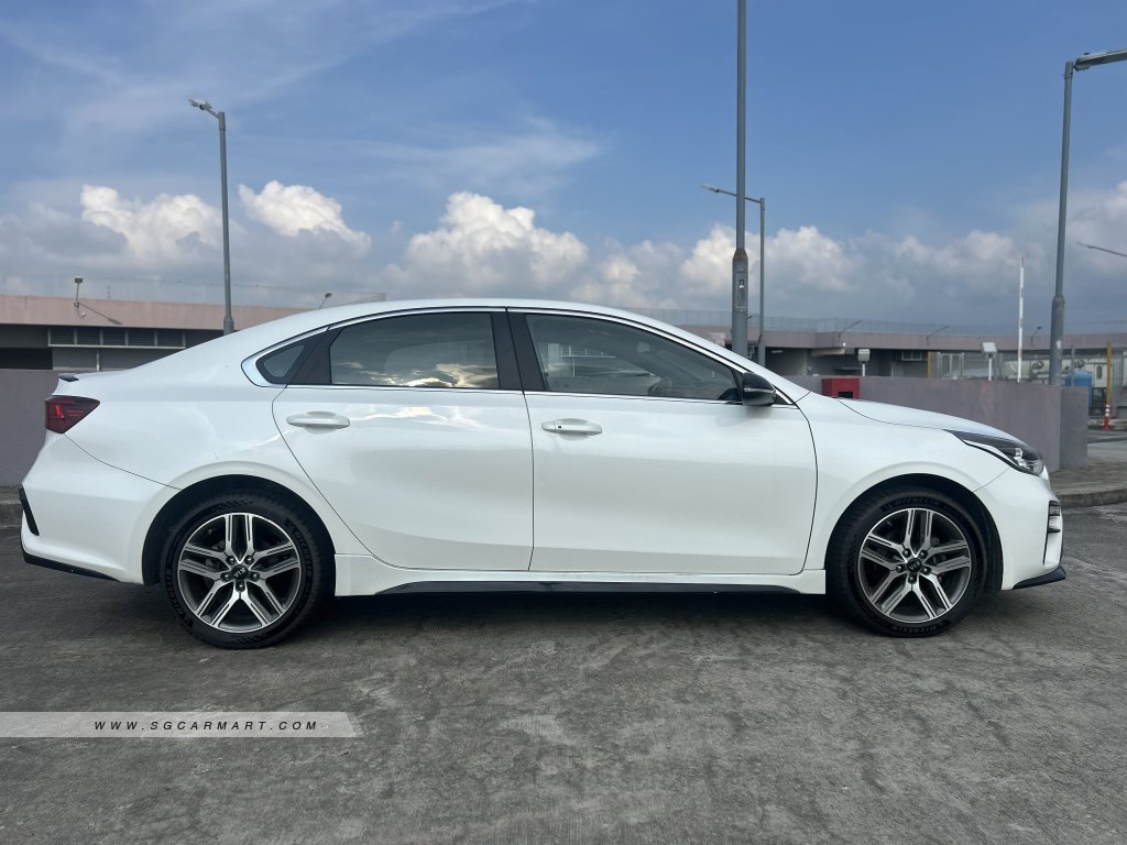 Kia Cerato 1.6A GT Line SX Sunroof