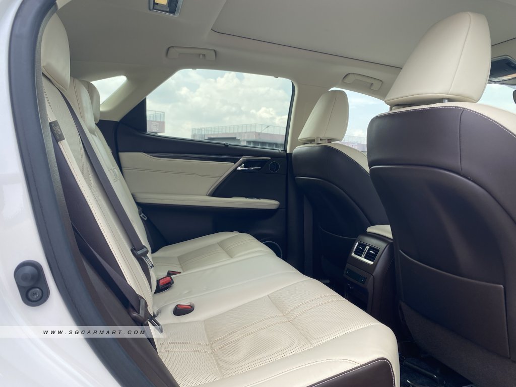 Lexus RX300 Luxury Sunroof
