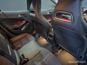 Mercedes-Benz GLA-Class GLA180 Urban Edition