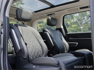 Maxus Mifa 9 Electric Sunroof