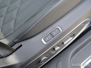 Maxus Mifa 9 Electric Sunroof