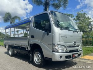 Hino Dutro 2.8M