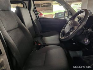 Toyota Hiace 2.0A DX