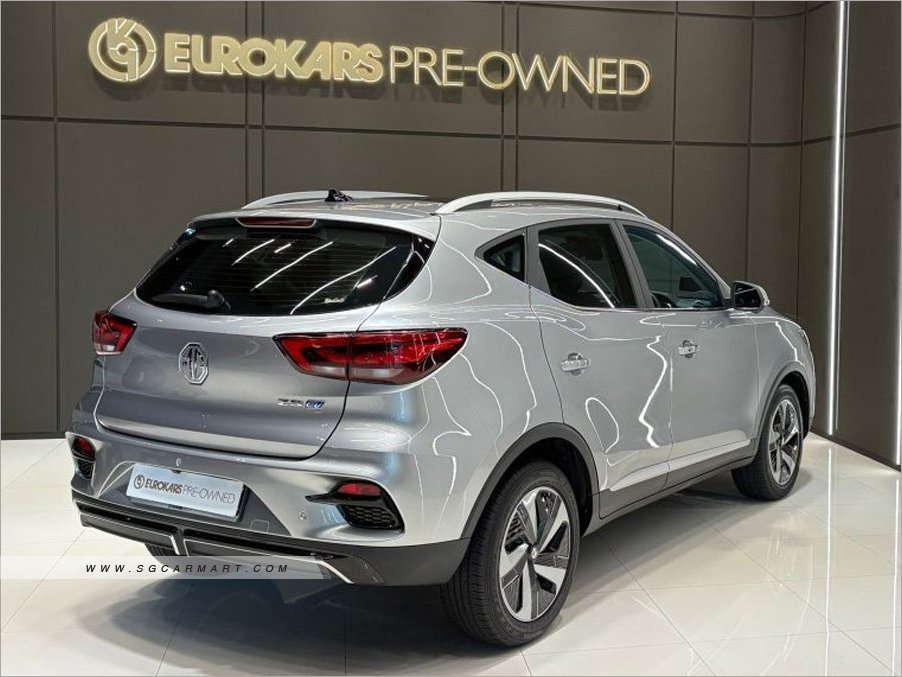 MG ZS Electric Trophy