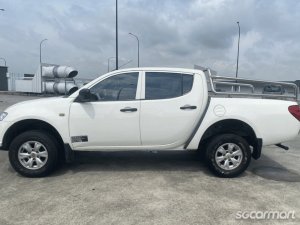 Mitsubishi Triton L200 Double-Cab 2.5M (COE till 01/2030)