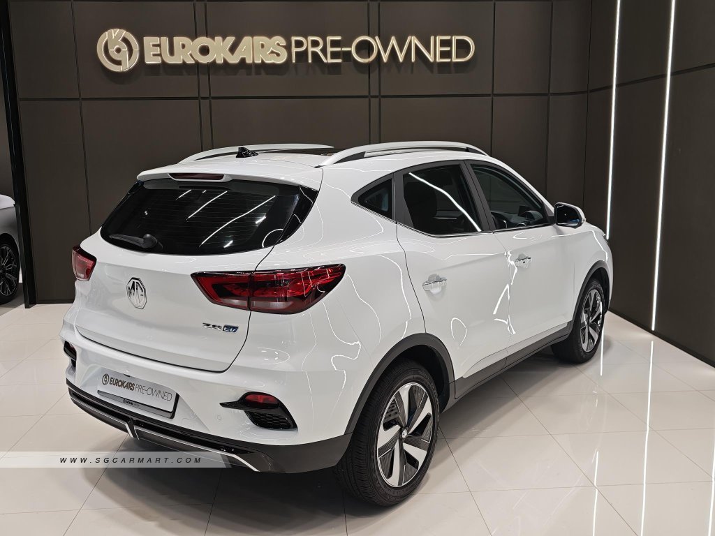MG ZS Electric Trophy