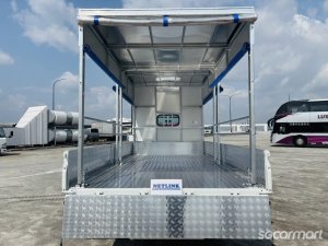 Mitsubishi Fuso Canter FEB21
