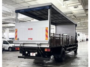 Hino FG8JR1A