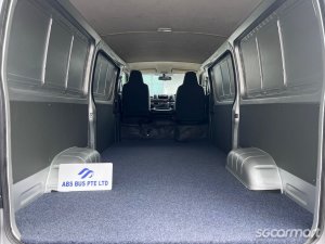 Toyota Hiace 3.0M
