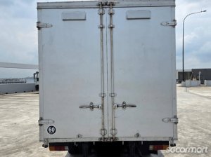 Mitsubishi Fuso Canter FEB21