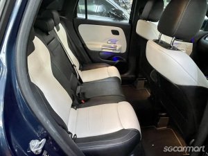 Mercedes-Benz GLA-Class GLA200 AMG Line