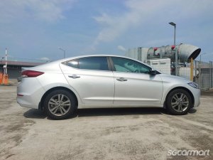 Hyundai Elantra 1.6A GLS Elite