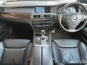 BMW 7 Series 730Li Sunroof (COE till 11/2029)