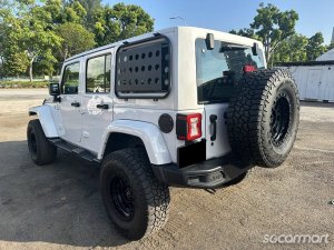 Jeep Wrangler Unlimited Sahara 3.6A