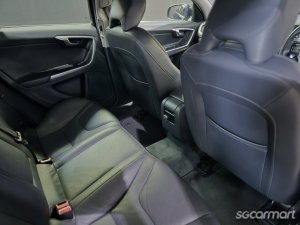 Volvo S60 T2