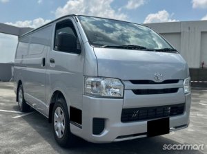 Toyota Hiace 2.8A