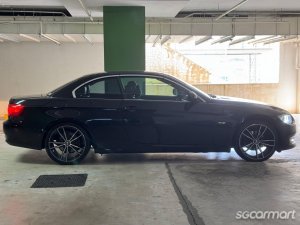 BMW 3 Series 320i Convertible (COE till 09/2030)