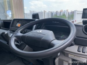 Mitsubishi Fuso Canter FEB21