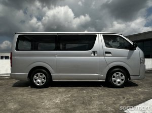 Toyota Hiace 2.8A DX