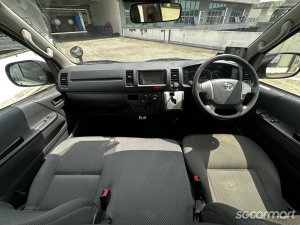 Toyota Hiace 2.8A DX
