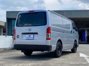 Toyota Hiace 3.0M