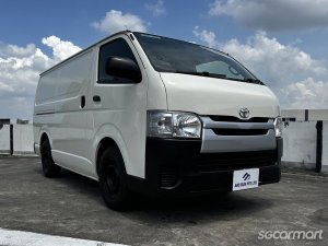Toyota Hiace 3.0M