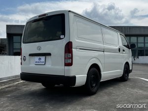 Toyota Hiace 3.0M
