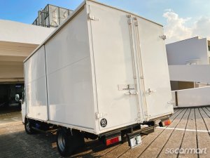 Mitsubishi Fuso Canter FEB21 (New 5-yr COE)