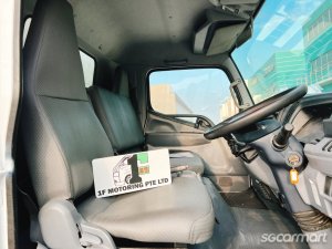 Mitsubishi Fuso Canter FEB21 (New 5-yr COE)