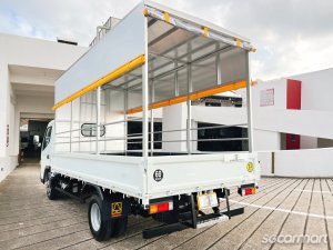 Mitsubishi Fuso Canter FEB21