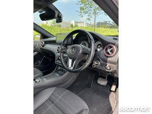 Mercedes-Benz A-Class A200 Sunroof (COE till 07/2033)