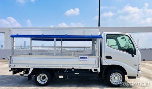 Hino Dutro 2.8M