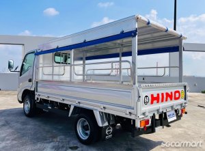 Hino Dutro 2.8M