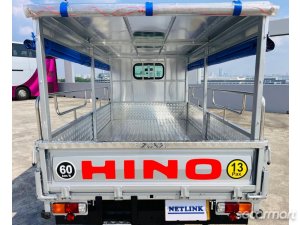 Hino Dutro 2.8M