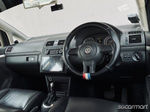Volkswagen Touran 1.4A TSI (COE till 01/2031)