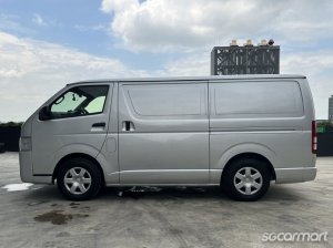 Toyota Hiace 3.0M