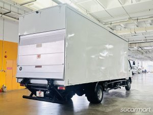 Mitsubishi Fuso Fighter FK62