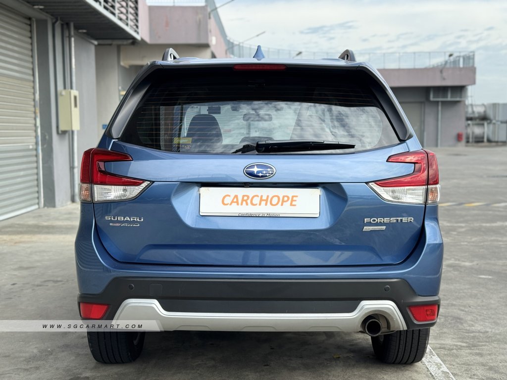 Subaru Forester 2.0i-S EyeSight Sunroof