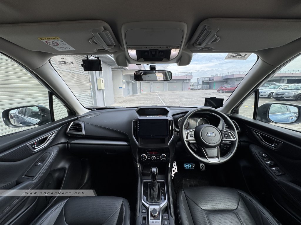 Subaru Forester 2.0i-S EyeSight Sunroof